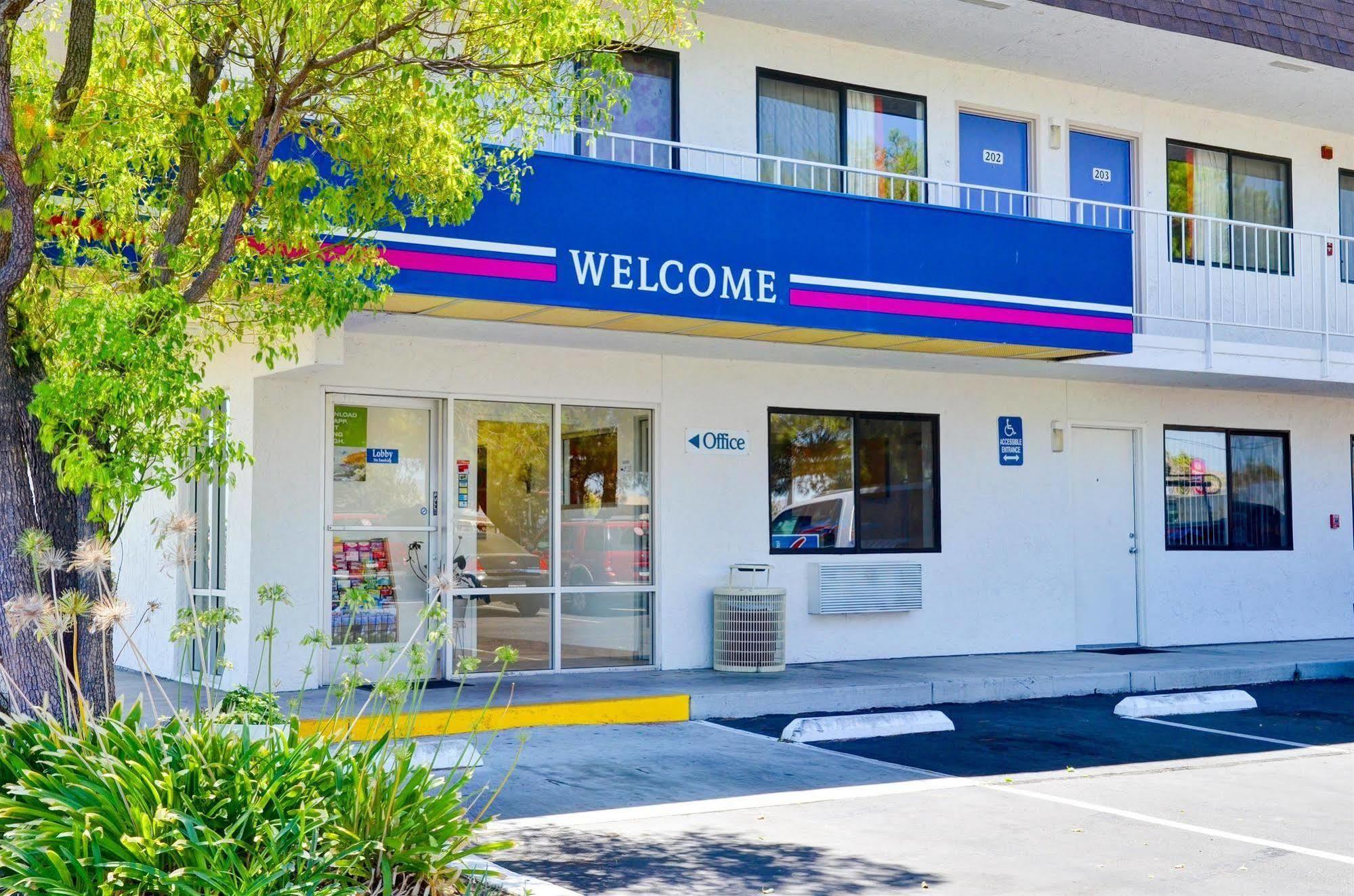 Motel 6-Santa Nella, Ca - Los Banos - Interstate 5 Екстериор снимка